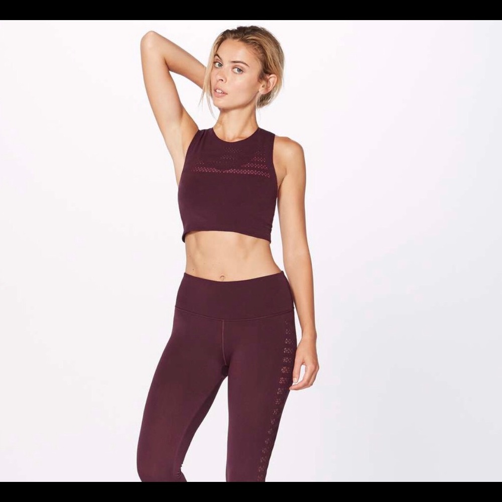 Lululemon Reveal Crop Top